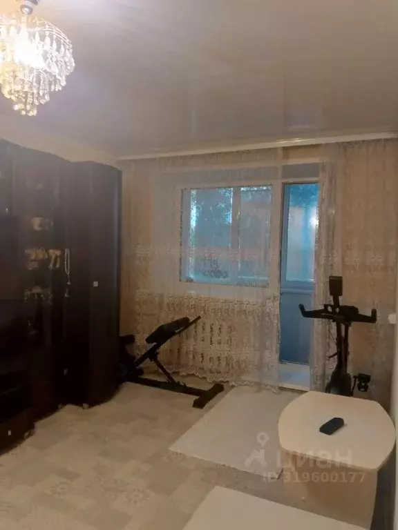 2-к кв. Омская область, Омск ул. 3-я Автомобильная, 1 (41.0 м) - Фото 0