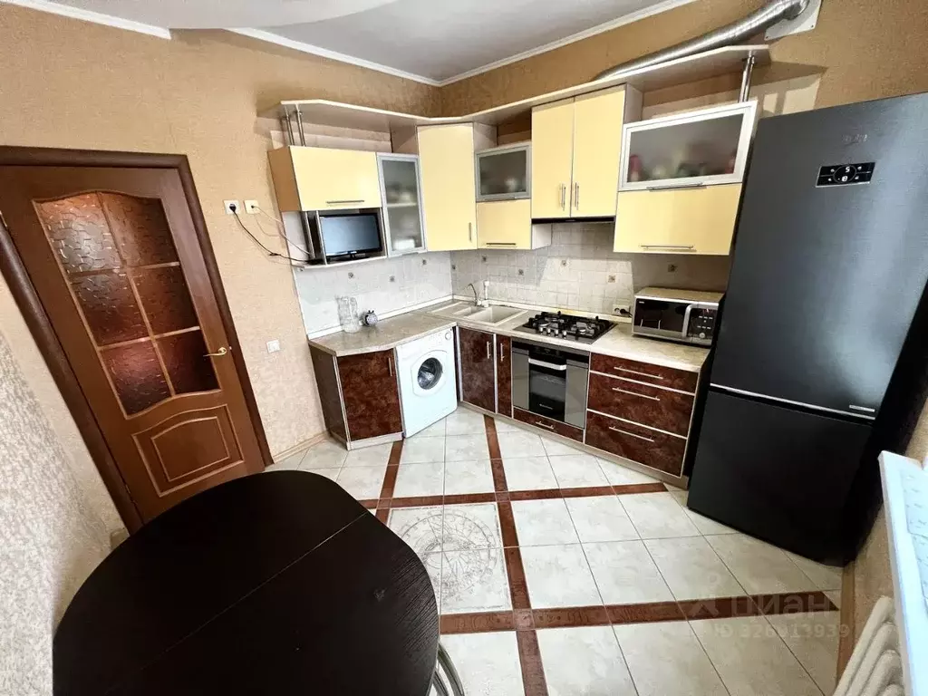 3-к кв. Брянская область, Брянск ул. 3 Июля, 25 (78.1 м) - Фото 1