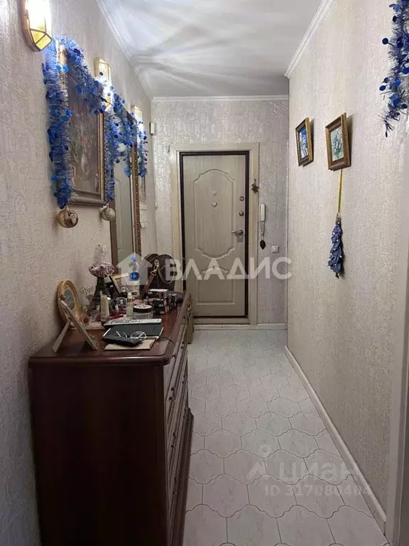 3-к кв. Алтайский край, Бийск ул. Ильи Мухачева, 232 (68.4 м) - Фото 0