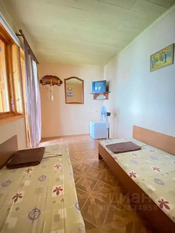 Дом в Крым, Алушта муниципальный округ, с. Солнечногорское ул. ... - Фото 2