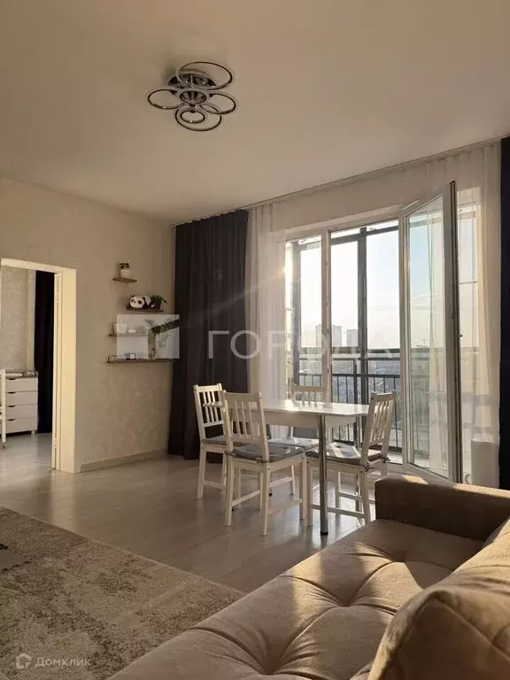Продаётся 2-к квартира, 65 м - Фото 0