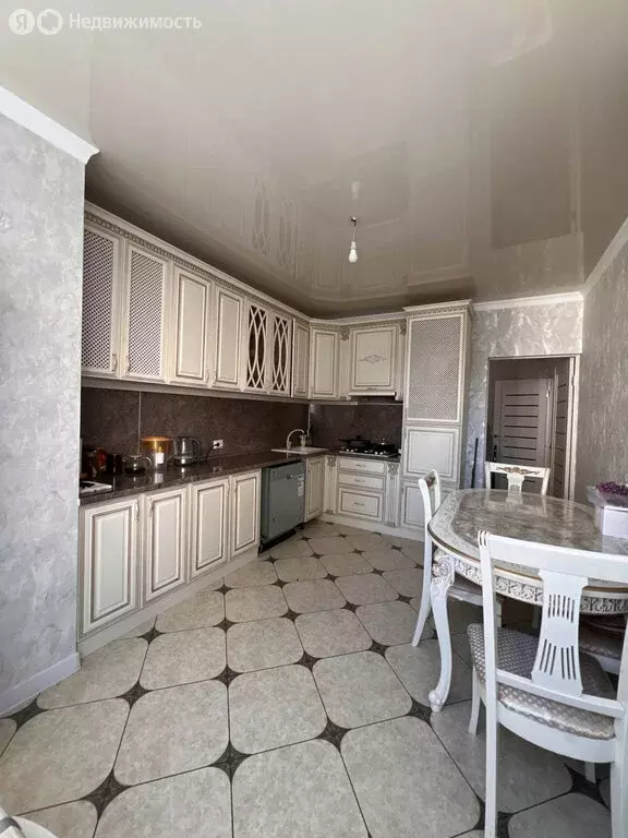 2-комнатная квартира: Нальчик, улица Тарчокова, 27 (60.8 м) - Фото 0