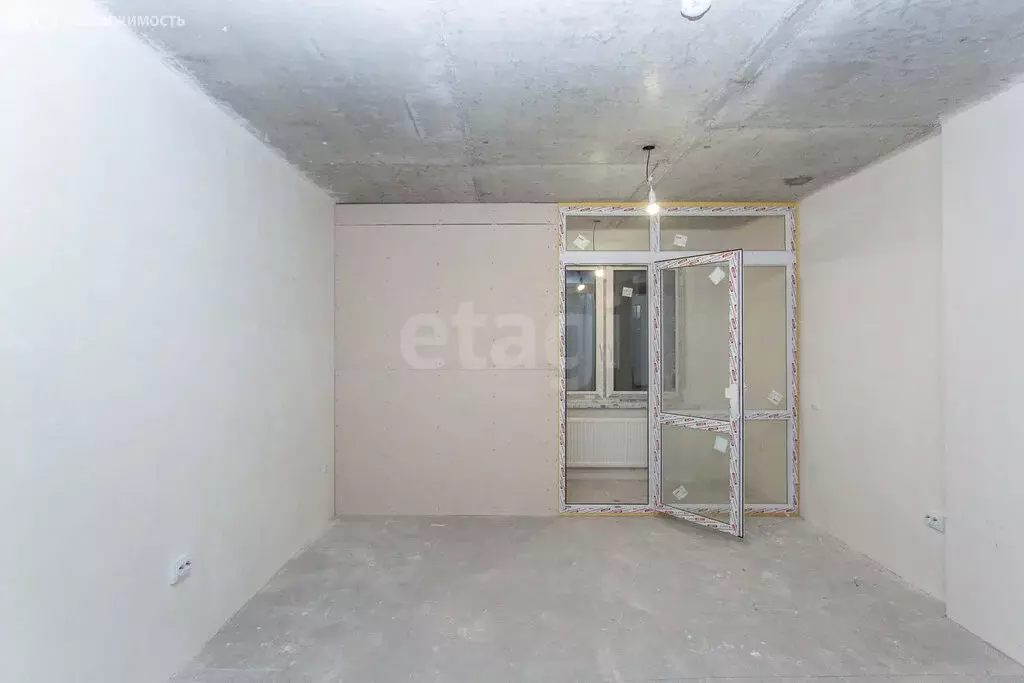 1-комнатная квартира: Тобольск, улица Семёна Ремезова, 110к3 (39 м) - Фото 1