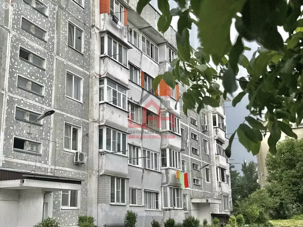 2-комнатная квартира: Ессентуки, улица Маяковского, 22 (48.4 м) - Фото 0
