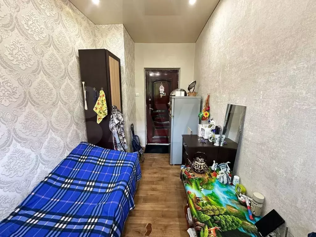 Комната 11 м в 4-к., 3/3 эт. - Фото 0