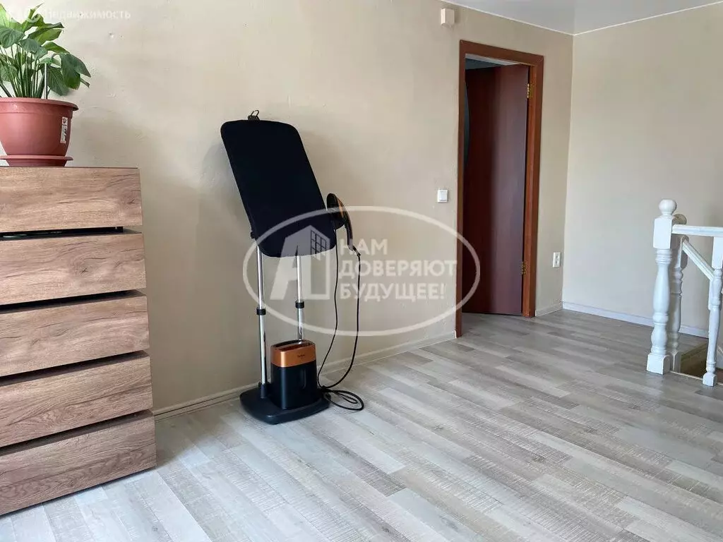 3-комнатная квартира: Пермь, улица Мильчакова, 33 (58 м) - Фото 1