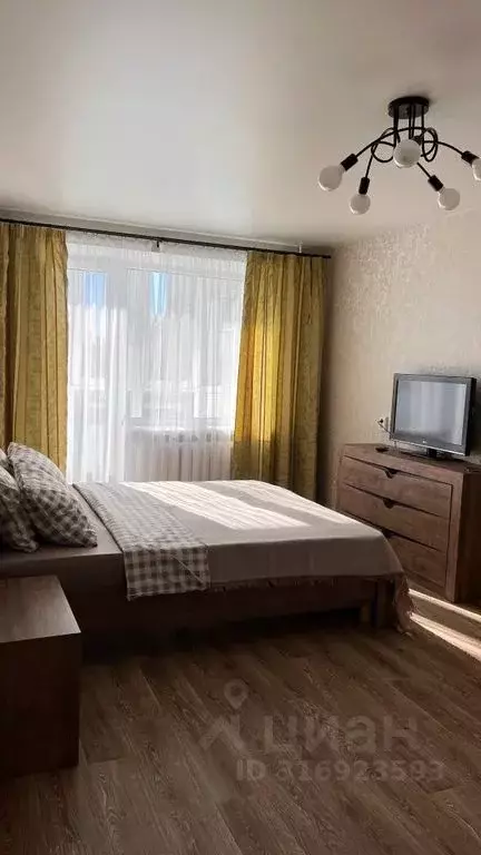 1-к кв. Калининградская область, Калининград ул. Сергеева, 61 (32.0 м) - Фото 0
