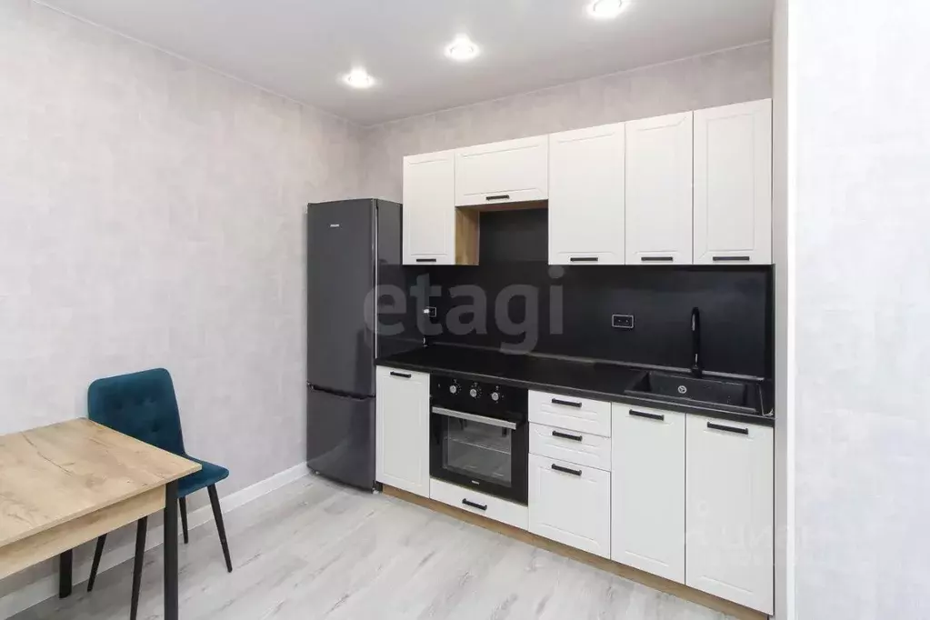 1-к кв. Тюменская область, Тюмень ул. Селекционная, 6 (35.0 м) - Фото 1