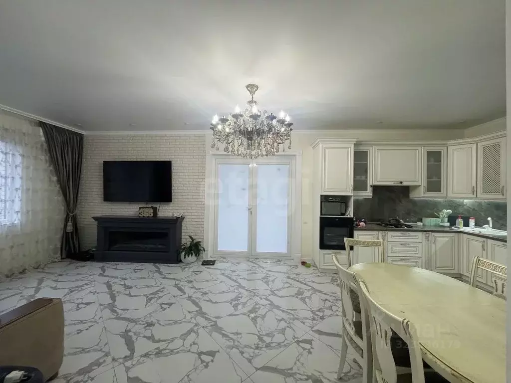 Дом в Адыгея, Майкоп ул. Калинина (176 м) - Фото 1