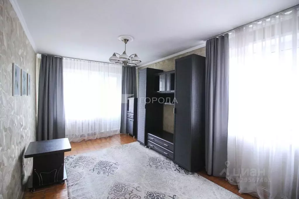 3-к кв. Алтайский край, Барнаул ул. Сухэ-Батора, 9 (59.3 м) - Фото 0