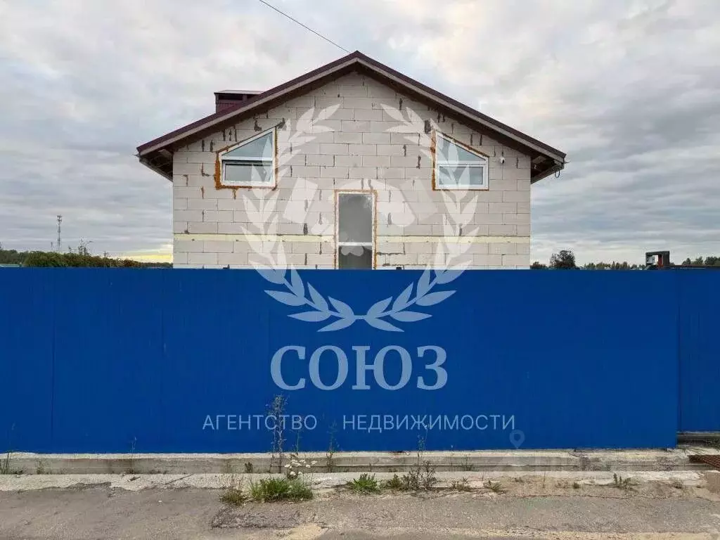 Дом в Калужская область, Ферзиковский район, Грабцево с/пос, с. ... - Фото 1