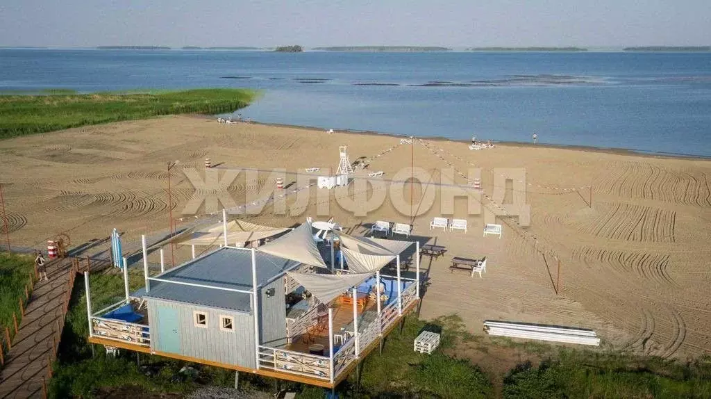 Дом в Новосибирская область, Ордынский район, Пичугово море кп ул. ... - Фото 0