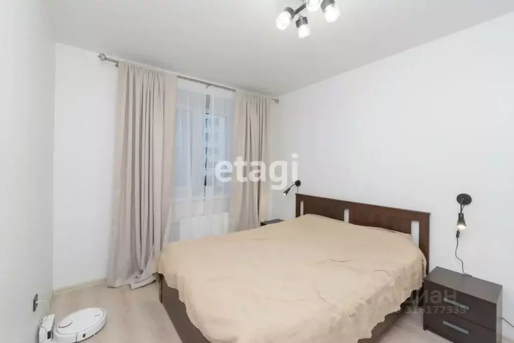 4-к кв. Пермский край, Пермь ул. Анри Барбюса, 43к2 (90.4 м) - Фото 0