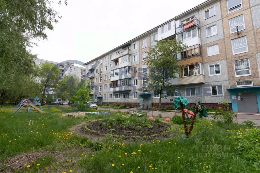 2-к кв. Омская область, Омск Московка-2 мкр, ул. Ярослава Гашека, 4/2 ... - Фото 0