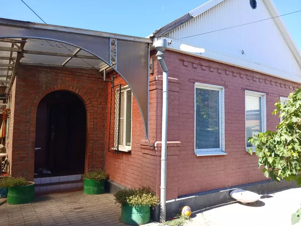 Дом в Ростовская область, Сальск ул. Димитрова (146 м) - Фото 1