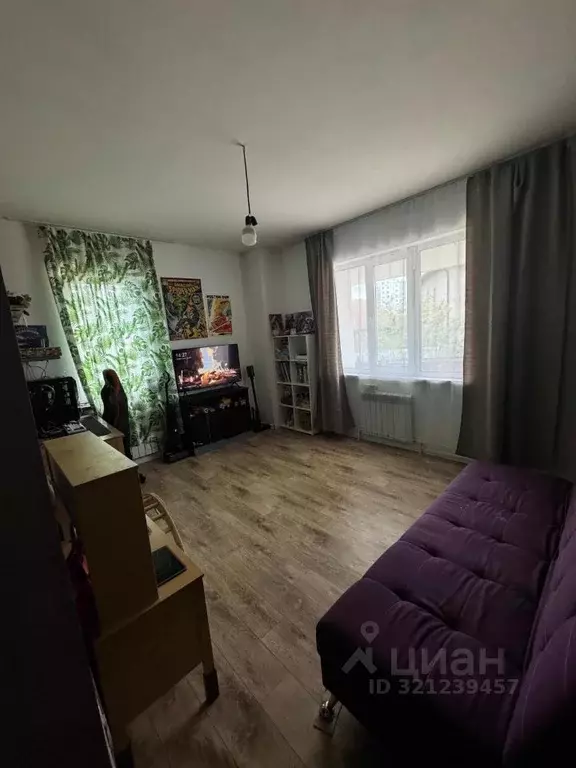 2-к кв. Саха (Якутия), Якутск ул. Красильникова, 7/1 (48.7 м) - Фото 0