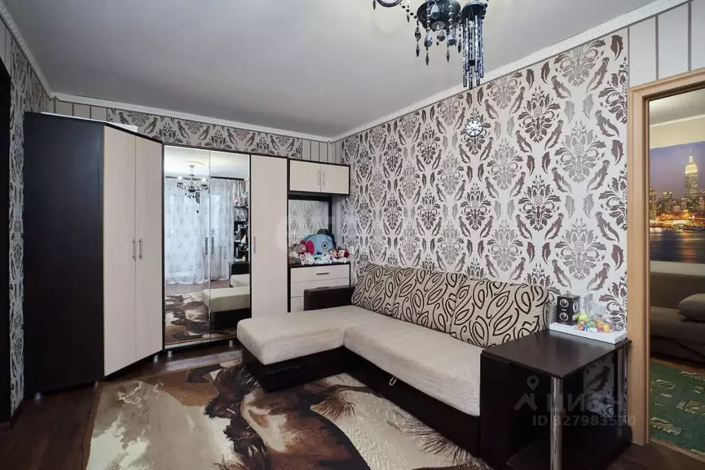 2-к кв. Тюменская область, Тюмень Севастопольская ул., 21 (44.7 м) - Фото 1