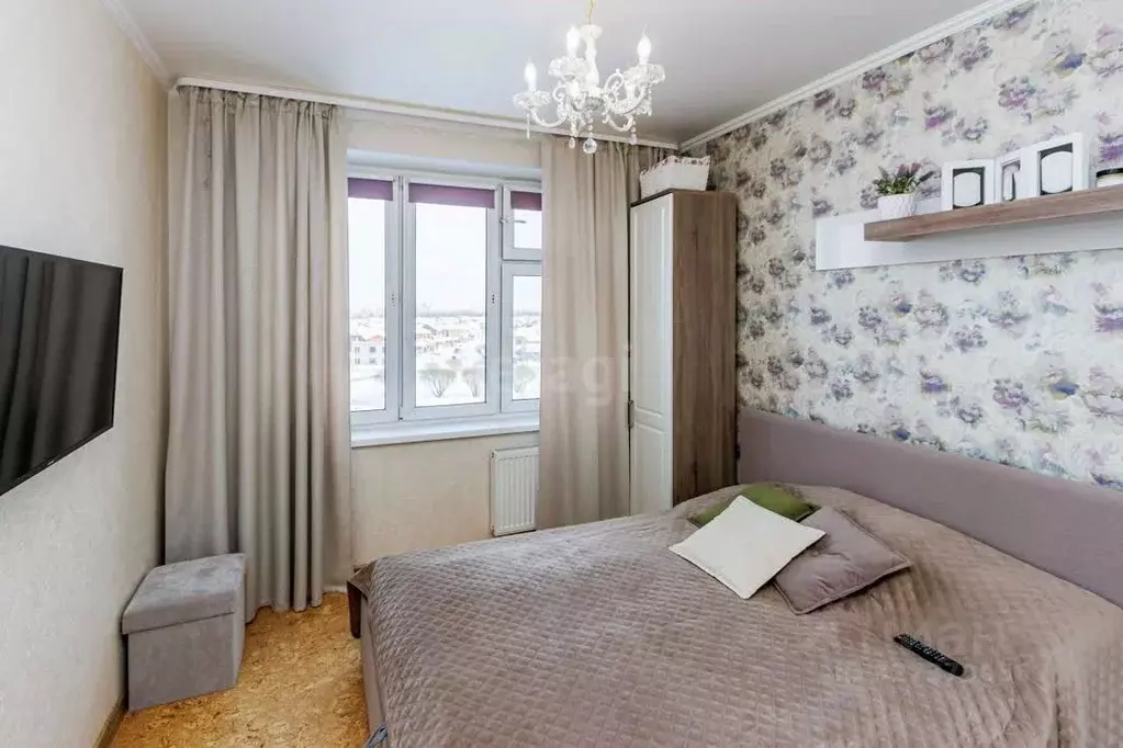 2-к кв. Тюменская область, Тюмень ул. Александра Протозанова, 16 (62.0 ... - Фото 1