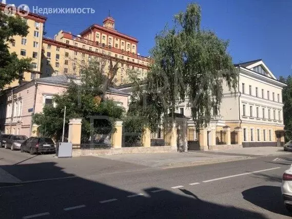 Помещение свободного назначения (900 м) - Фото 1