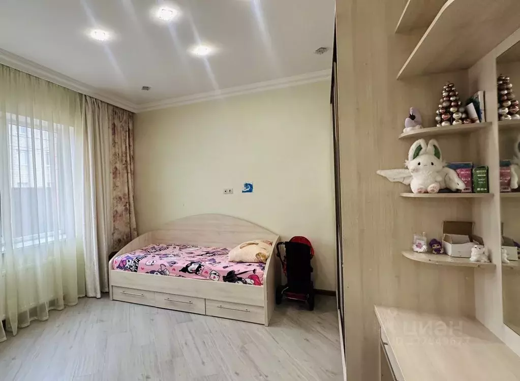 Дом в Ставропольский край, Ставрополь № 33 мкр, ул. Малиновая, 56 (230 ... - Фото 2