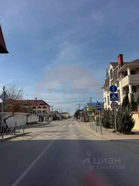 Участок в Крым, Сакский район, Новофедоровка пгт ул. Кирова (10.0 ... - Фото 1