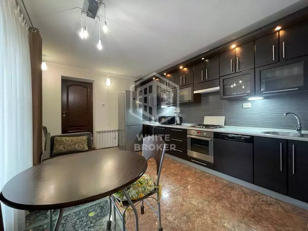 6-к кв. Крым, Ялта ул. Свердлова, 10 (220.0 м) - Фото 2