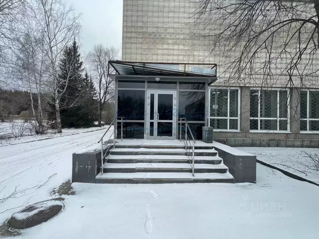 Помещение свободного назначения в Новосибирская область, Новосибирск ... - Фото 0