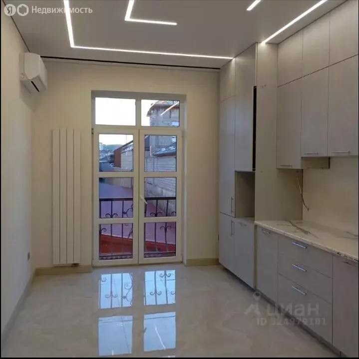 1-комнатная квартира: Нальчик, улица Атажукина, 151 (54 м) - Фото 2