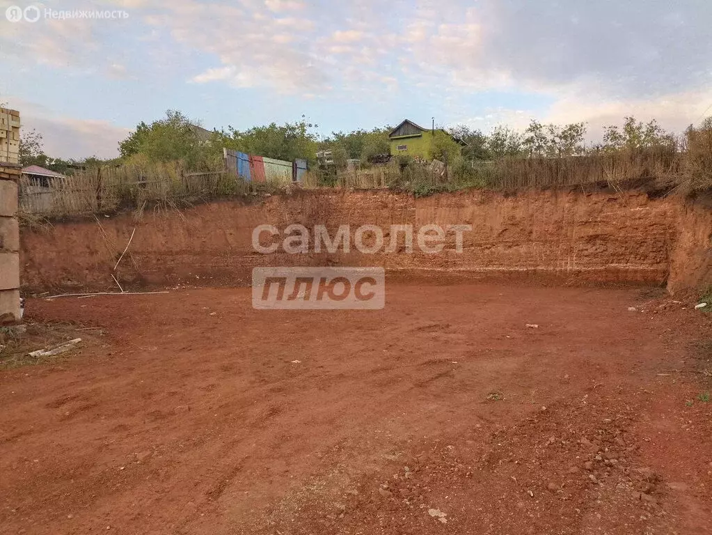 Участок в Октябрьский, Отрадная улица (5.5 м) - Фото 2