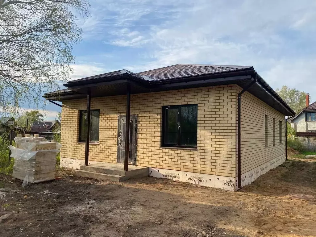 Дом в Пермский край, Пермский муниципальный округ, д. Большое Савино ... - Фото 0