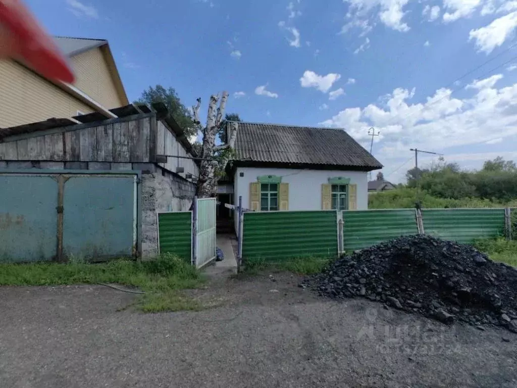 Дом в Кемеровская область, Новокузнецк Абагур пгт, ул. Осьмухина, 7 ... - Фото 0