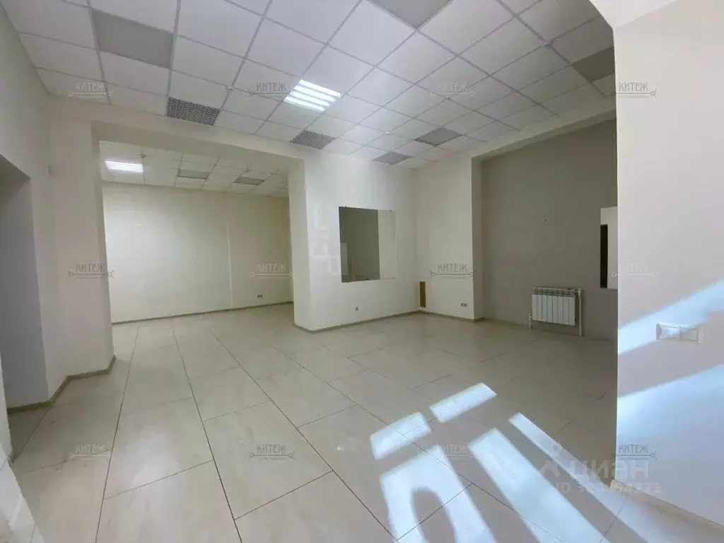 Помещение свободного назначения в Калужская область, Калуга ул. ... - Фото 0