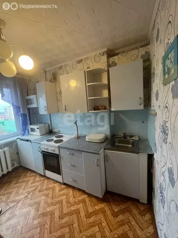 3-комнатная квартира: Тобольск, 4-й микрорайон, 18 (60 м) - Фото 1