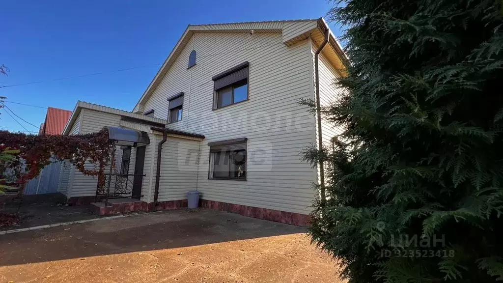 Дом в Оренбургская область, Оренбургский район, с. Подгородняя ... - Фото 1