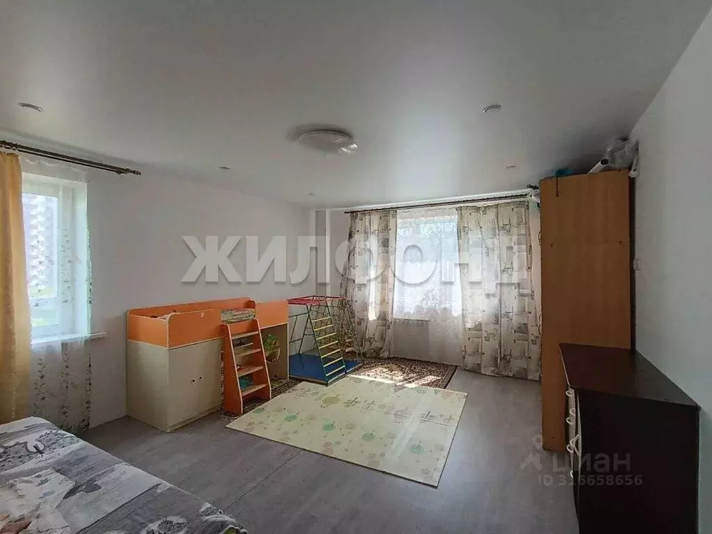 3-к кв. Новосибирская область, Новосибирск ул. Плющихинская, 1 (86.8 ... - Фото 0