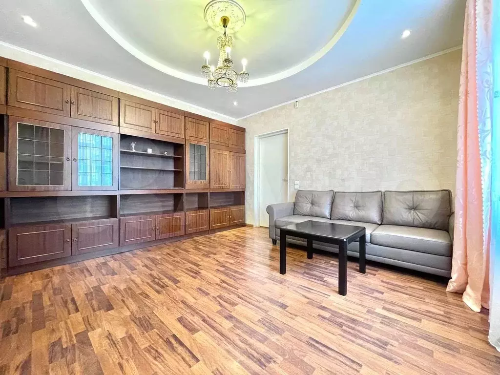 3-к. квартира, 80,6 м, 2/7 эт. - Фото 1