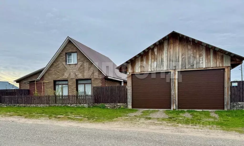 Дом в Томская область, Томский район, с. Курлек Трактовая ул. (190 м) - Фото 1