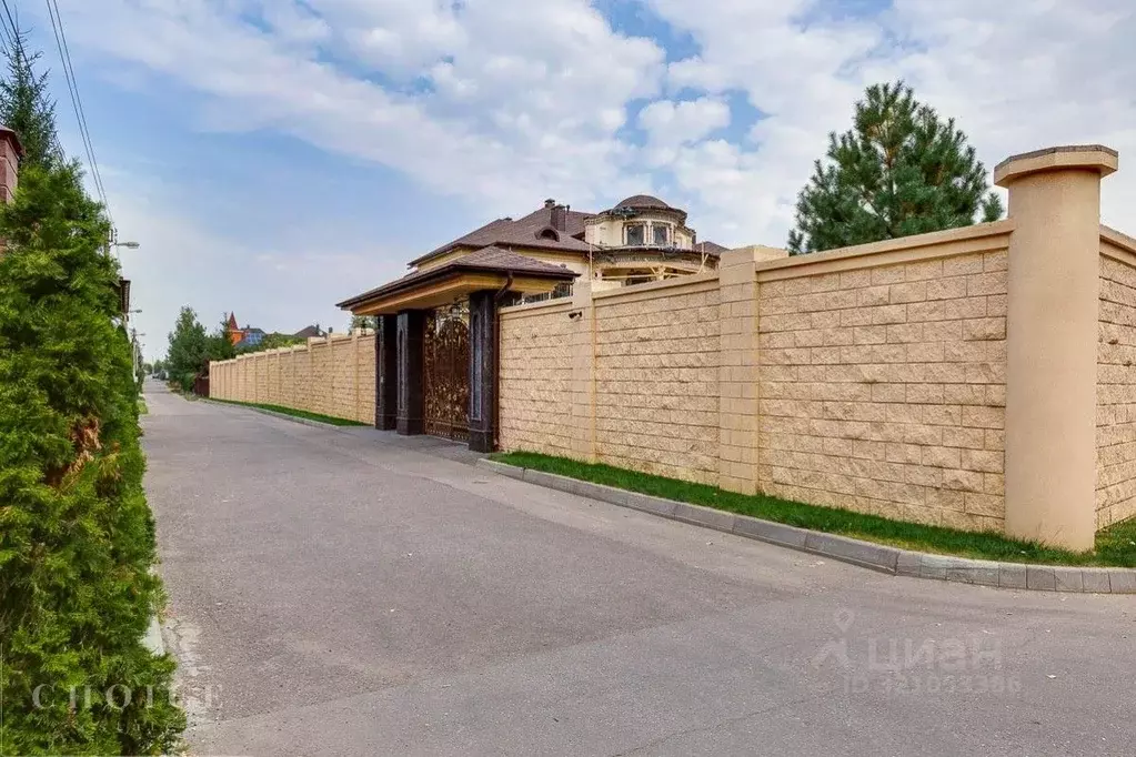 Участок в Московская область, Одинцовский городской округ, пос. ... - Фото 1