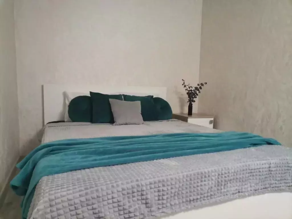 1-к кв. Тюменская область, Тюмень ул. Малыгина, 82 (37.0 м) - Фото 1