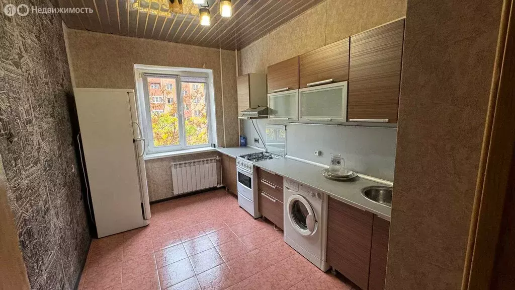 1-комнатная квартира: Астрахань, Белгородская улица, 15к3 (43.2 м) - Фото 1