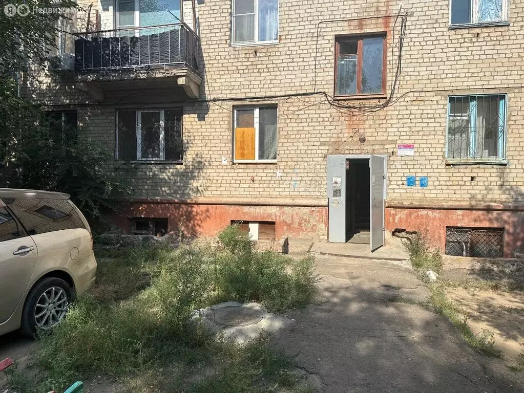 3-комнатная квартира: Волгоград, улица Дзержинского, 42 (55.3 м) - Фото 0