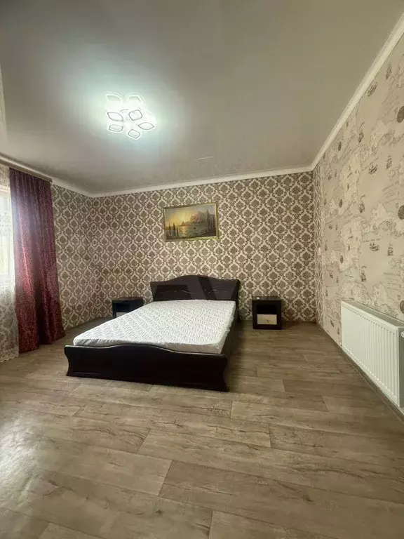 1-к. квартира, 42 м, 1/1 эт. - Фото 1