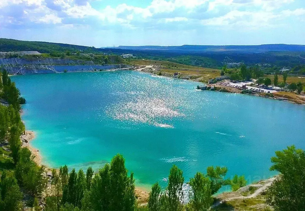 Участок в Крым, Бахчисарайский район, с. Скалистое  (10.0 сот.) - Фото 0