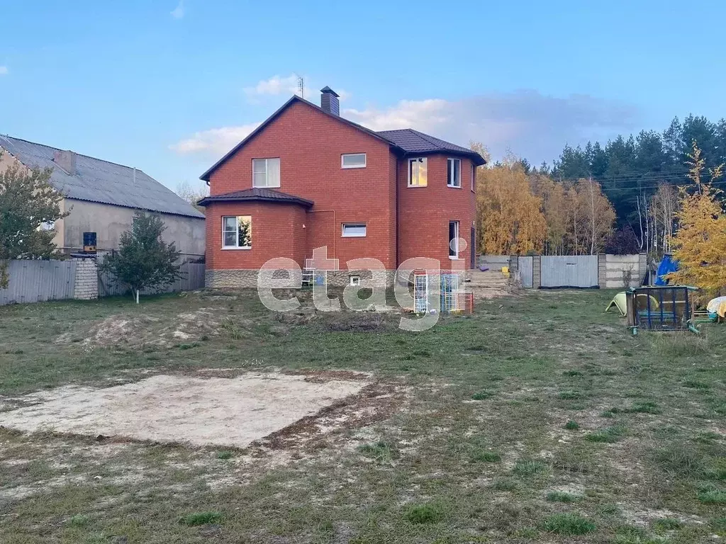 Дом в Белгородская область, Шебекинский городской округ, с. Безлюдовка ... - Фото 1