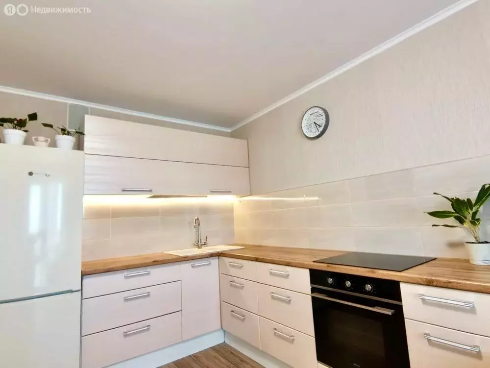 2-комнатная квартира: Анапа, улица Адмирала Пустошкина, 22к9 (72 м) - Фото 1