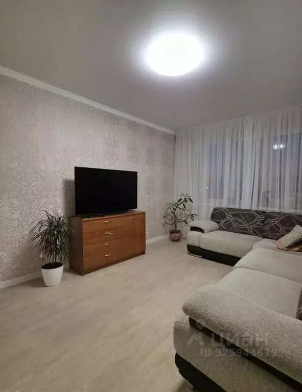 1-к кв. Калининградская область, Калининград ул. Баженова, 13Б (36.6 ... - Фото 1