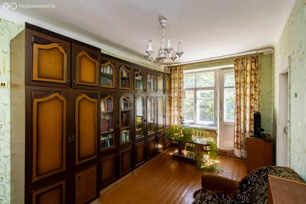 2-комнатная квартира: Тюмень, улица Орджоникидзе, 56А (39.1 м) - Фото 0
