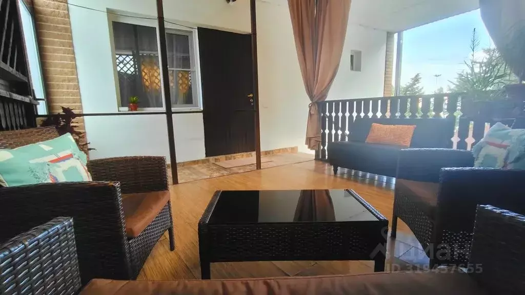 2-к кв. Краснодарский край, Туапсе ул. Володарского, 4 (60.0 м) - Фото 1