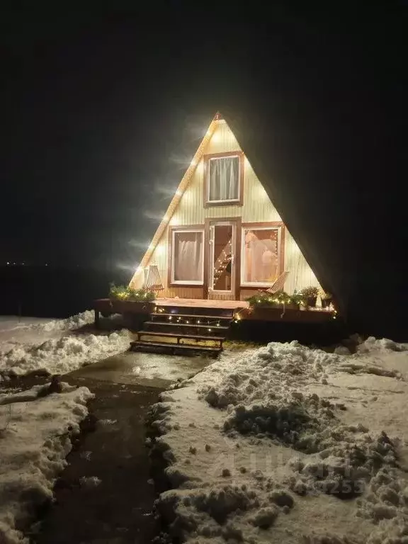 Дом в Калининградская область, Правдинский муниципальный округ, пос. ... - Фото 1
