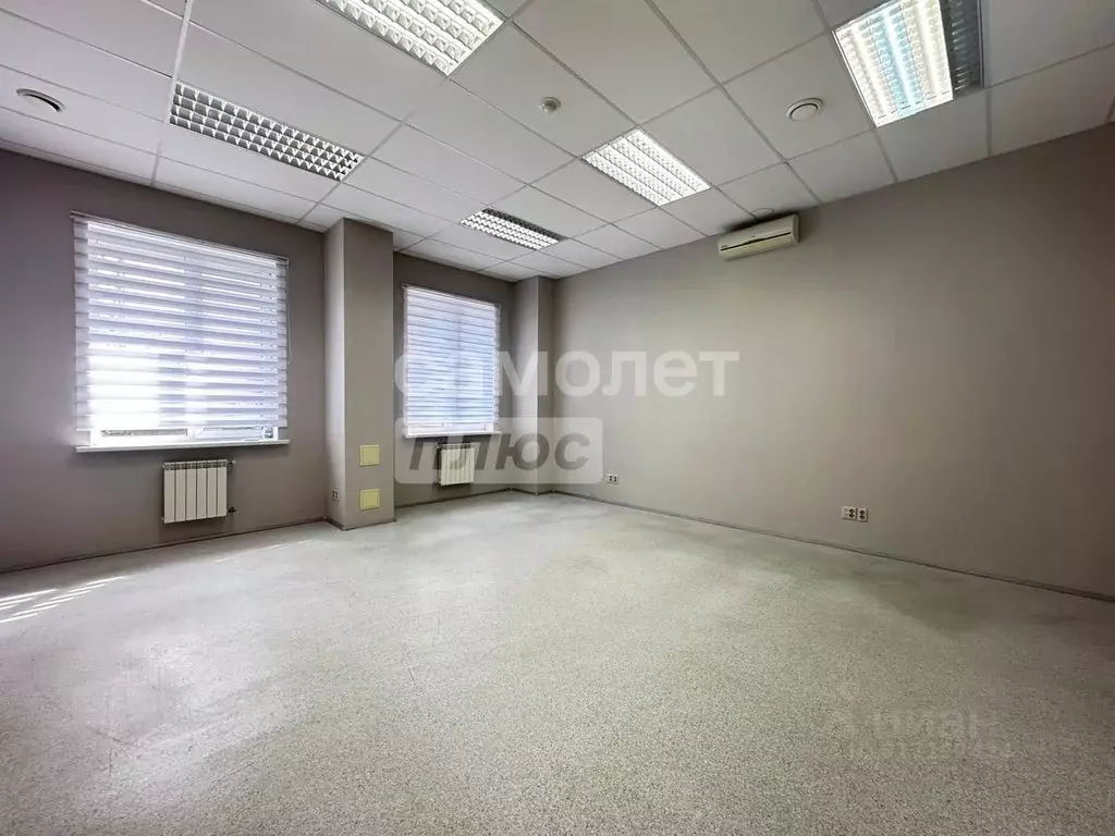 Офис в Челябинская область, Челябинск ул. Труда, 82А (44 м) - Фото 0